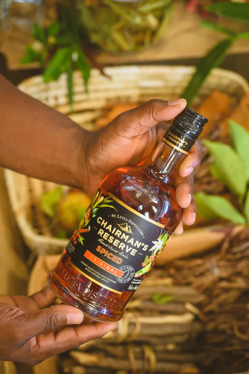 CHAIRMAN'S RESERVE Chairmans Rum Riserva Speziata - 700 ml