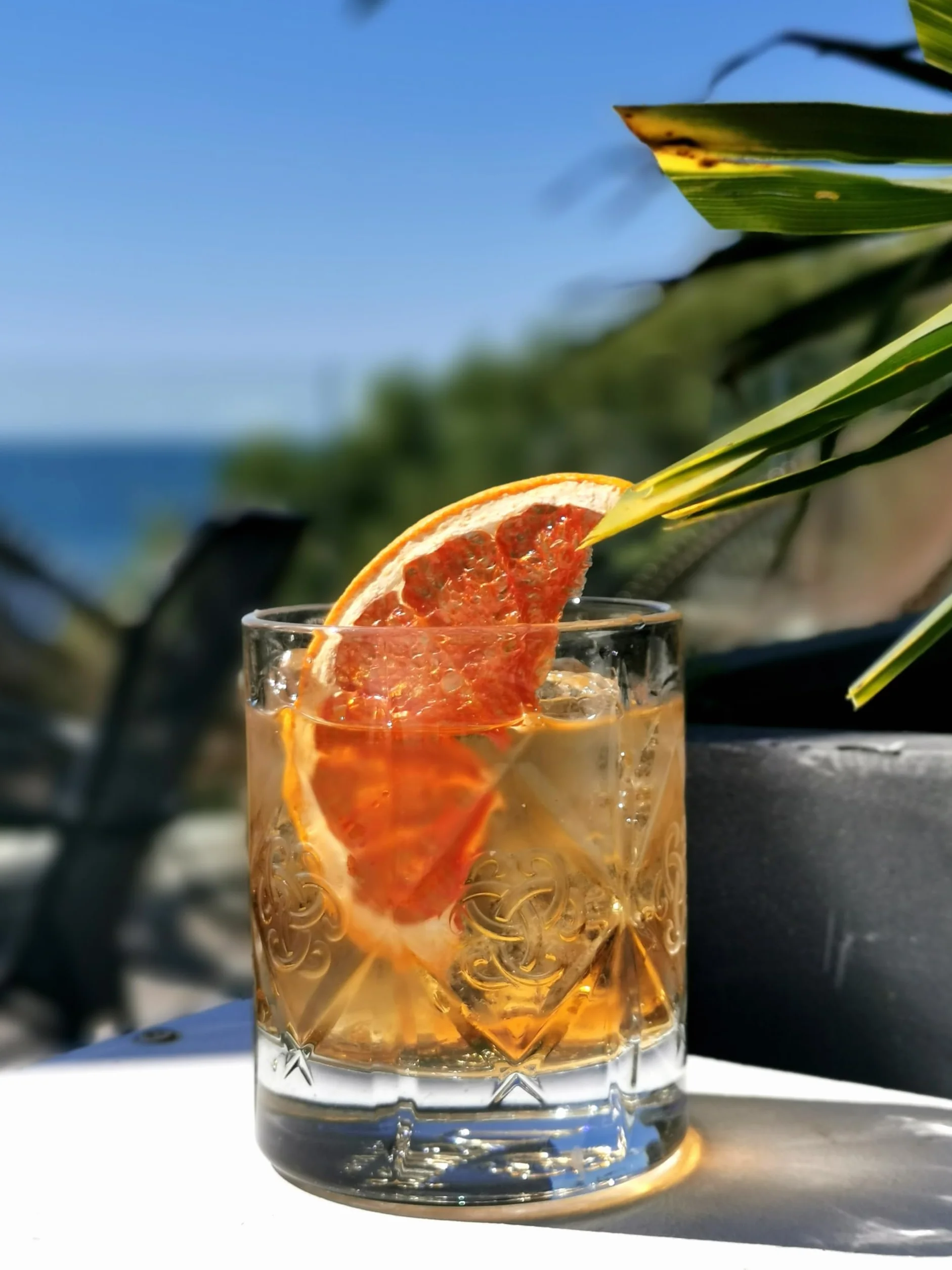 Extra Dry Pompelmo Essiccato Per Cocktail | 80 Pezzi di Pompelmo Dintorni Disidratati | Grande bustina 188 g 1/2 Rondelle Di Pompelmo Secche | 100% Naturale | Frutta Secca Senza Zucchero Aggiunto