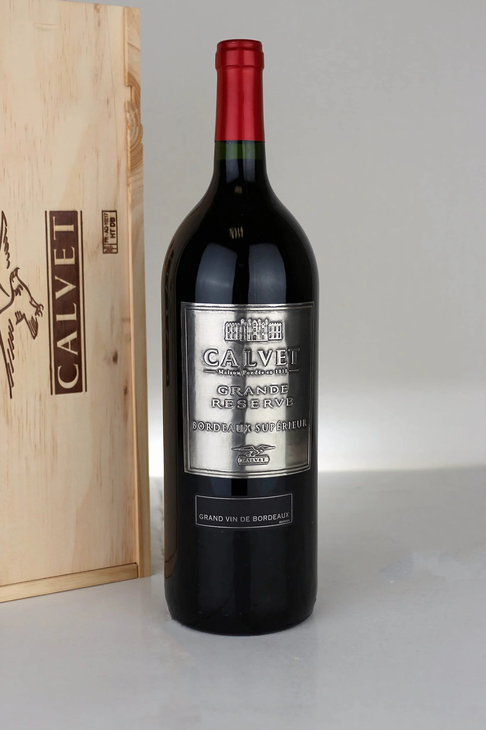 Calvet - Confezione regalo vino rosso Grande Riserva, Bordeaux Superiore - Magnum in cassa di legno (1 x 1,5 L)