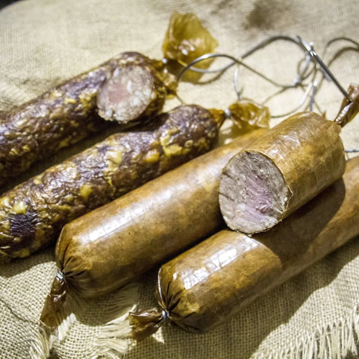 Budello di Collagene 100mm / 10m – Grande diametro | Budello per Salsiccia | Pelle Di Salsiccia | Budelli Naturali