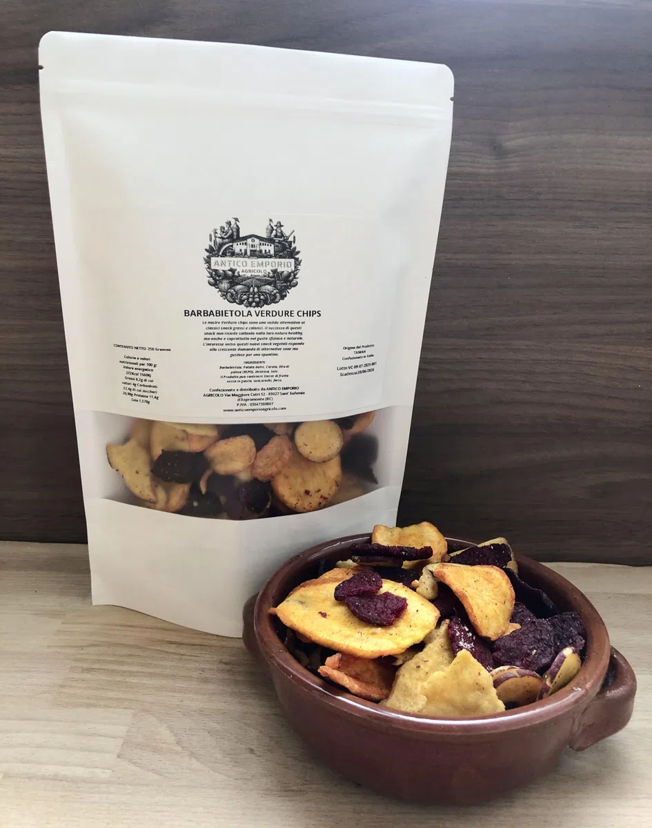 Barbabietola Verdure Chips - Chips di Verdure essiccate, croccanti - 450 Grammi in Sacchetto in kraft Richiudibile - Snack Sfizioso e Salutare, chips vegetali con patata dolce, carote e Barbietola