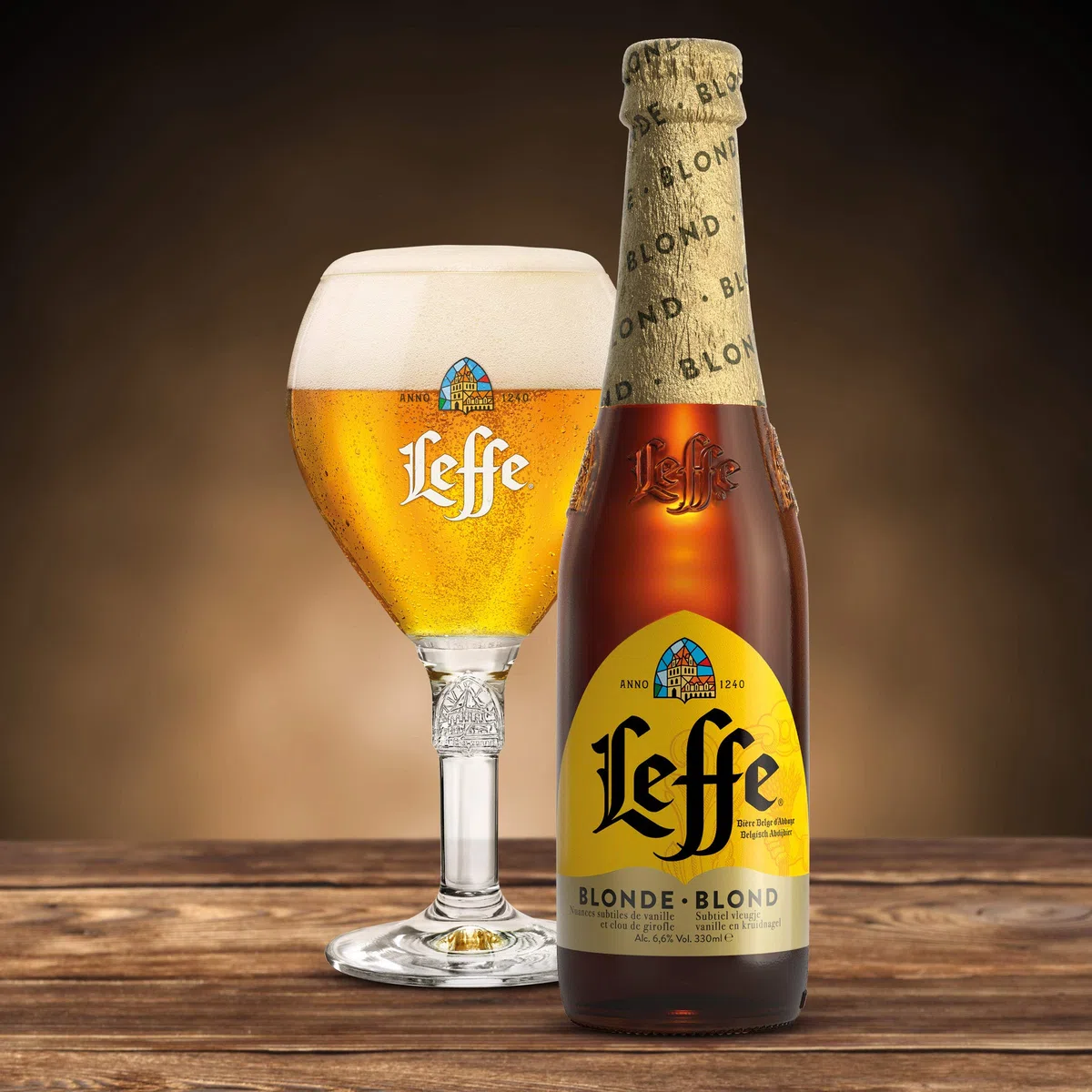 Leffe Blonde, Birra Bottiglia - Pacco da 6x75cl