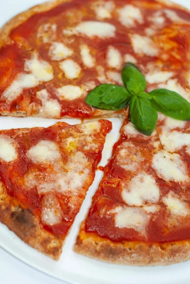 Pizza Dietetica Rima Benessere x3, confezione da 3 pz. base per pizza o focaccia dietetica precotta.