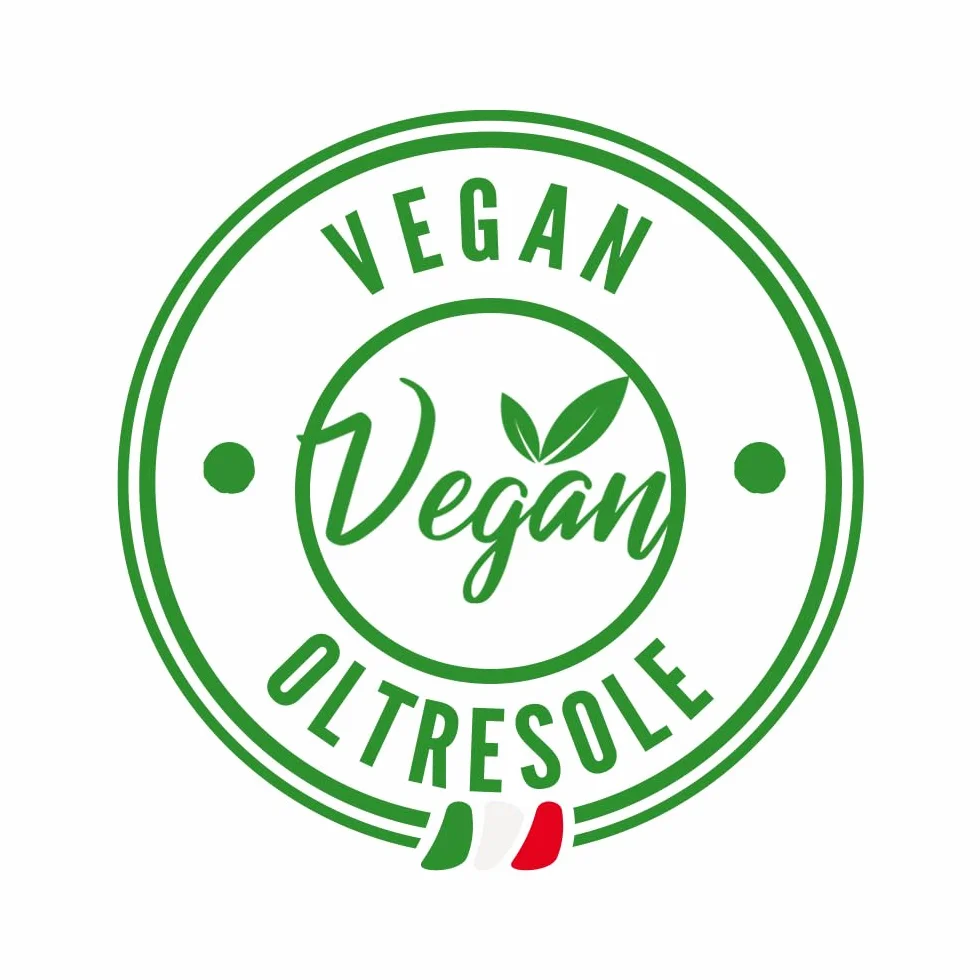 Oltresole, Semi di Canapa Decorticati Biologici 1 kg, Semi Oleosi Europei Crudi, Superfood, Ricchi di Proteine Fibre e Omega-3, Ideali per Insalate e Zuppe, Confezione Ideale per Famiglie