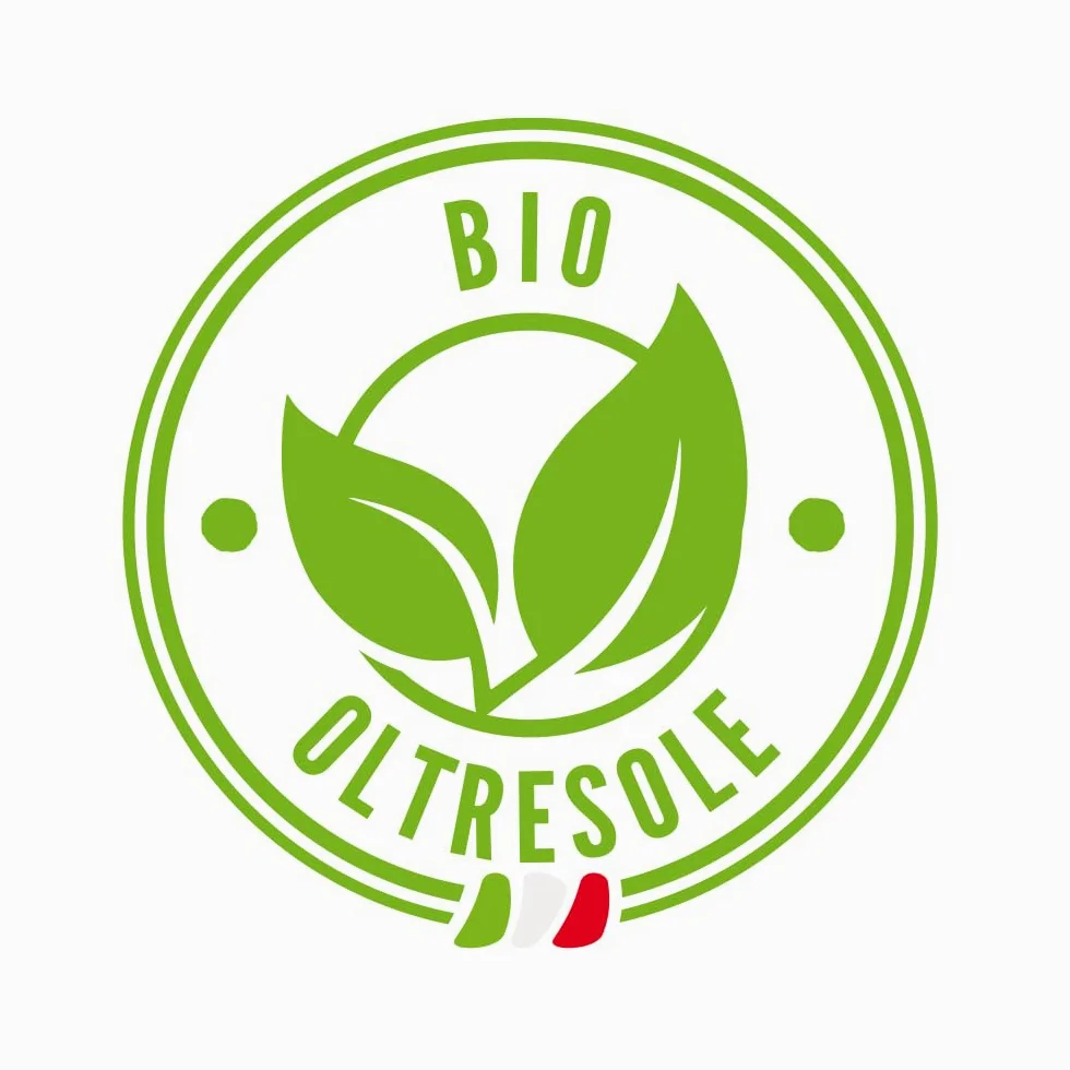 Oltresole, Semi di Canapa Decorticati Biologici 1 kg, Semi Oleosi Europei Crudi, Superfood, Ricchi di Proteine Fibre e Omega-3, Ideali per Insalate e Zuppe, Confezione Ideale per Famiglie