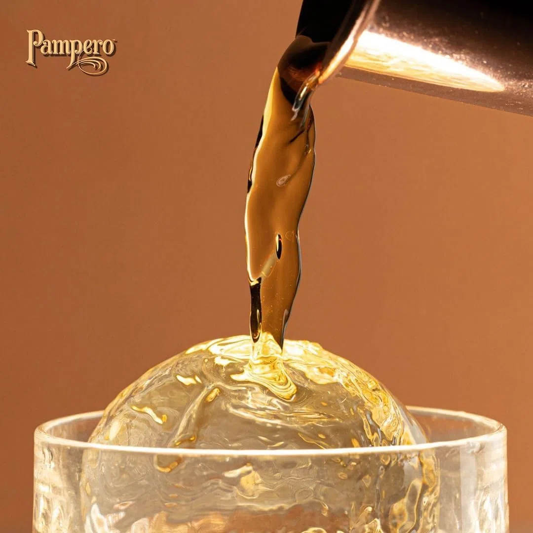 Rum Pampero Aniversario 70 cl – Riserva Premium Pluripremiata, Invecchiata in Botti Ex-Sherry e Bourbon. 40% Vol.