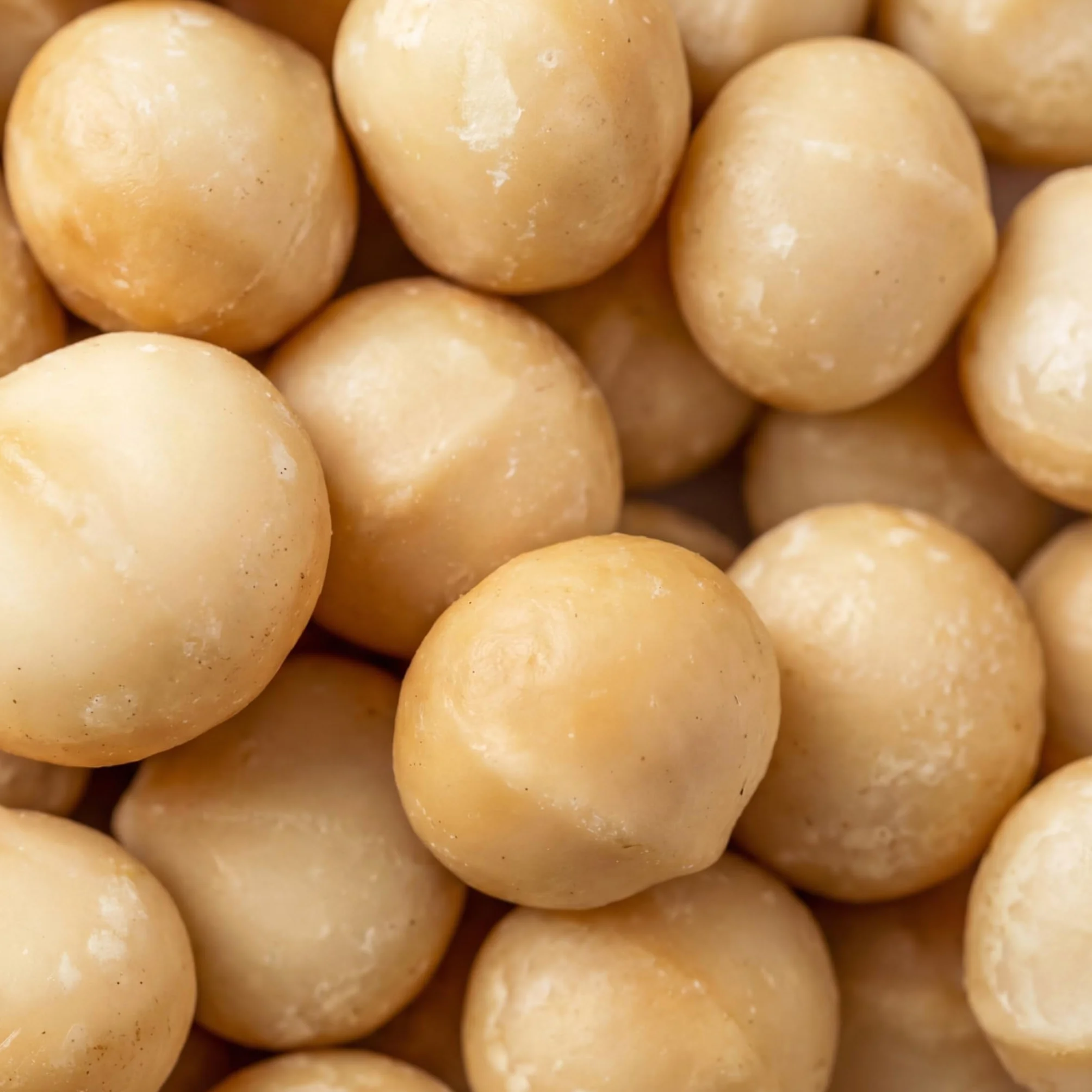 nut&me Noci di Macadamia 1 Kg | Noci Macadamia Intere Sgusciate | Senza Glutine né Additivi | Ideali per Snack, Pasticceria, Granola, Insalate e Ricette Dolci