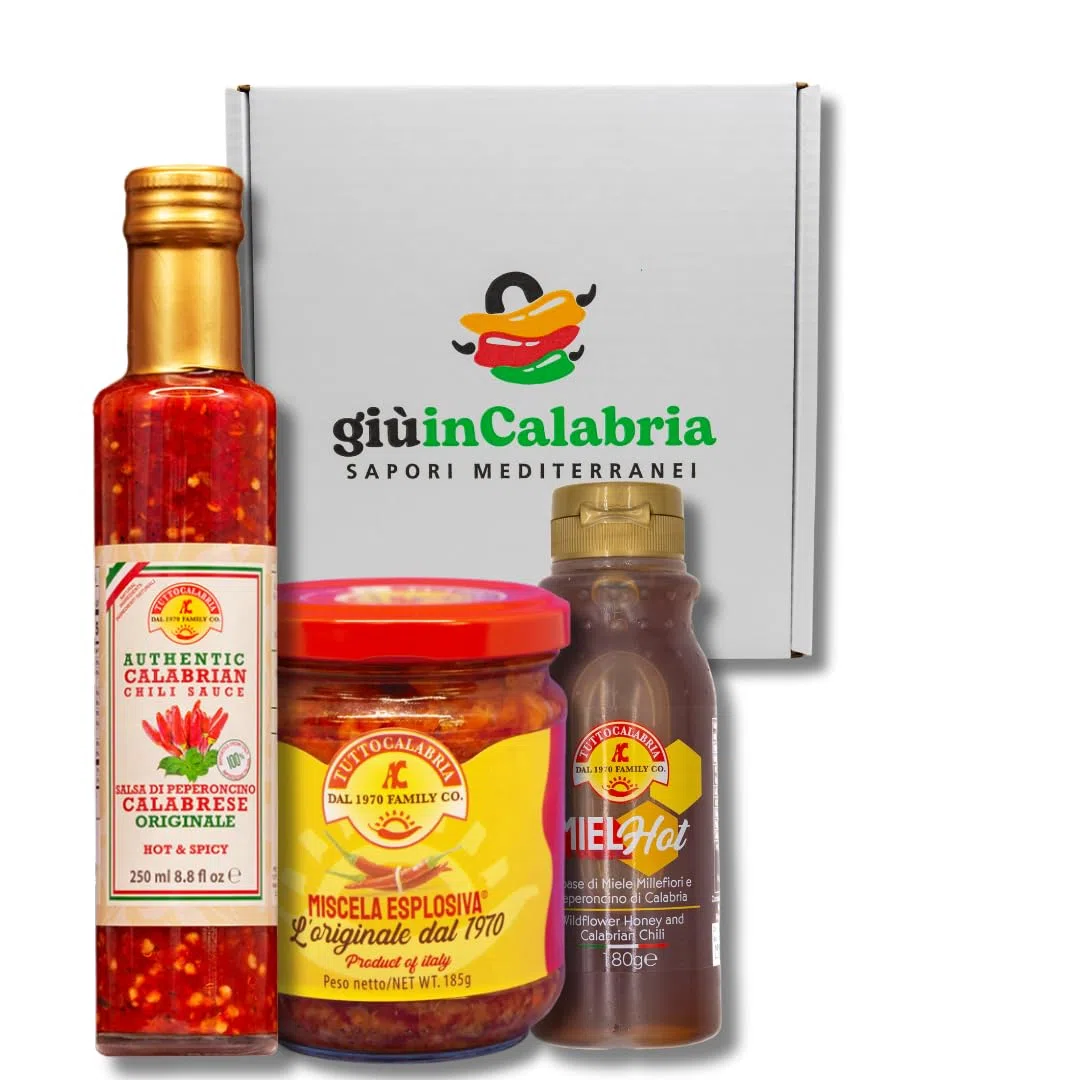Tutto Calabria Box Regalo Piccante - Miscela Esplosiva 185g, Calabrian Chili 250g e Miele Hot 180g - Tris Perfetto, Peso Totale 545g