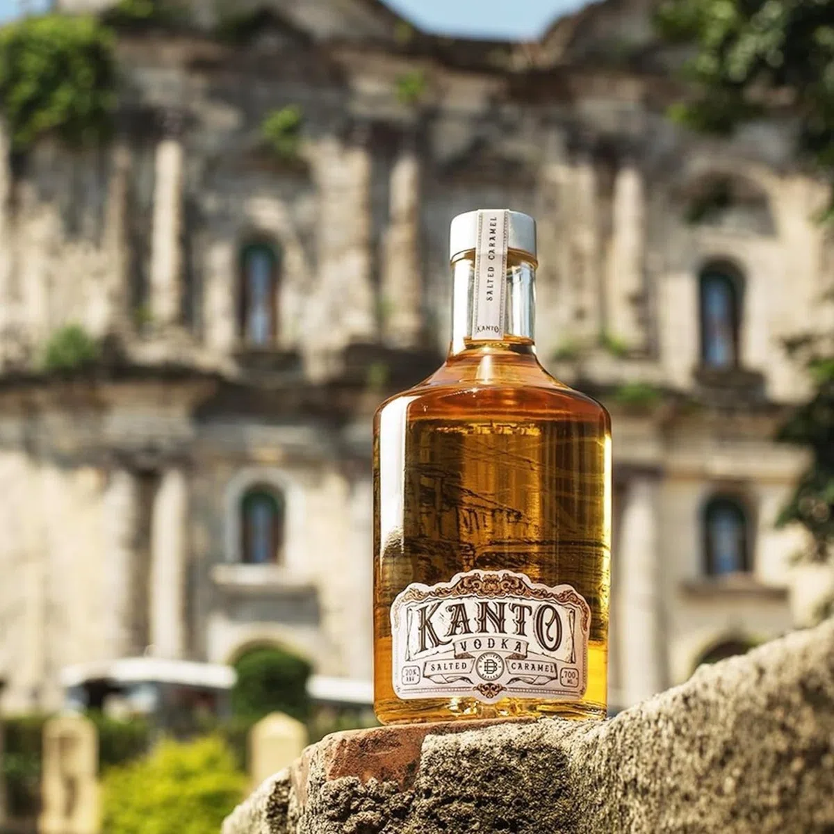 Kanto Caramel Vodka | Caramello salato | Acquavite di vodka al caramello salato delle Filippine | Premiata con l'oro | 20% vol.