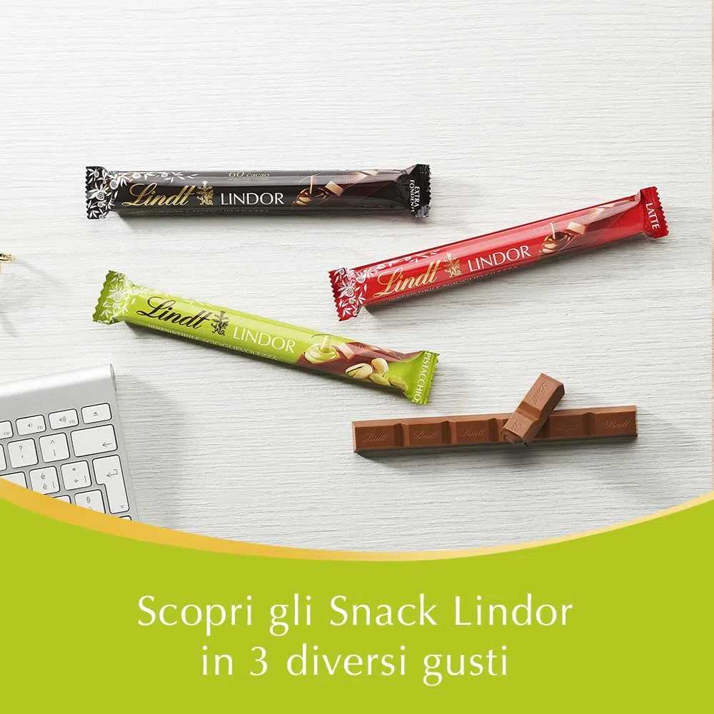 Lindt LINDOR Snack Cioccolato al Latte con Pistacchio, Formato 38g, 24 pezzi