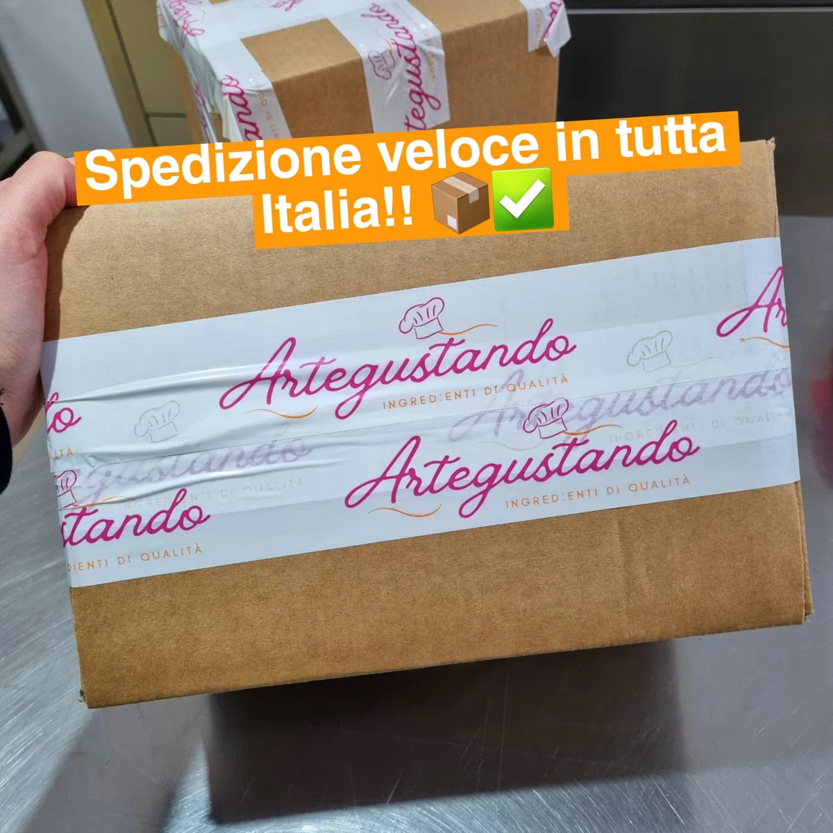 Artegustando-Pasta di Nocciola Italia 500 Gr “Delizia” – Senza Glutine – Cremosa – Per Dolci, Creme e Gelati (500g)