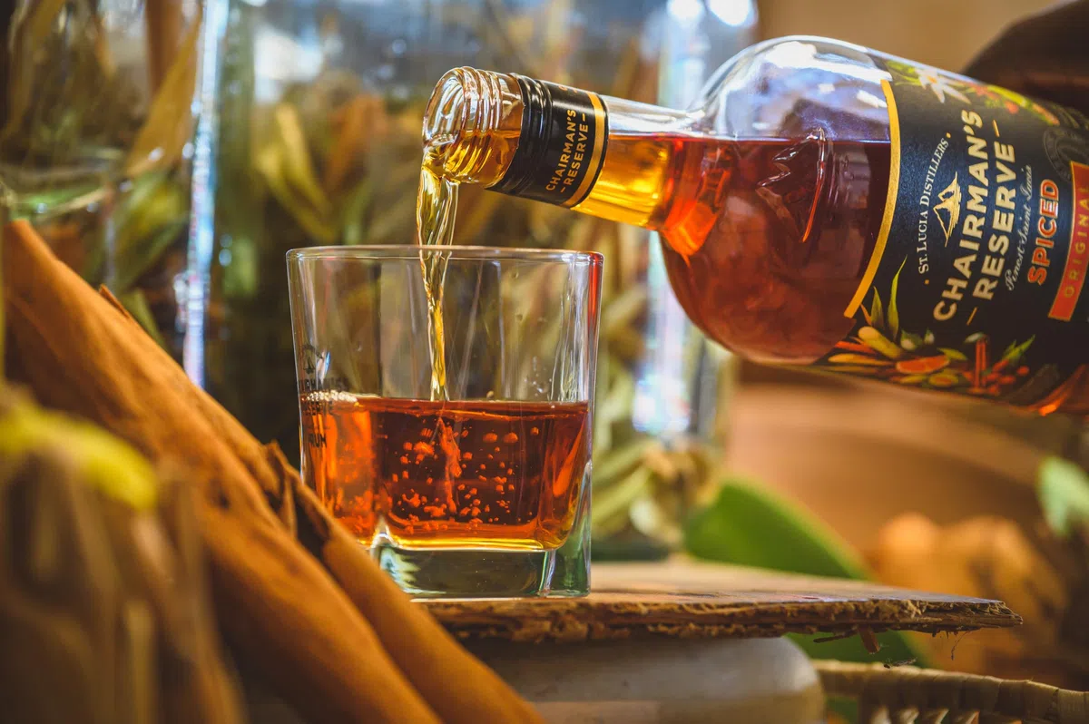 CHAIRMAN'S RESERVE Chairmans Rum Riserva Speziata - 700 ml
