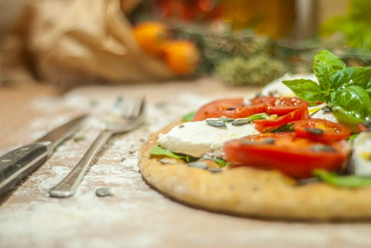 Pizza Dietetica Rima Benessere x3, confezione da 3 pz. base per pizza o focaccia dietetica precotta.