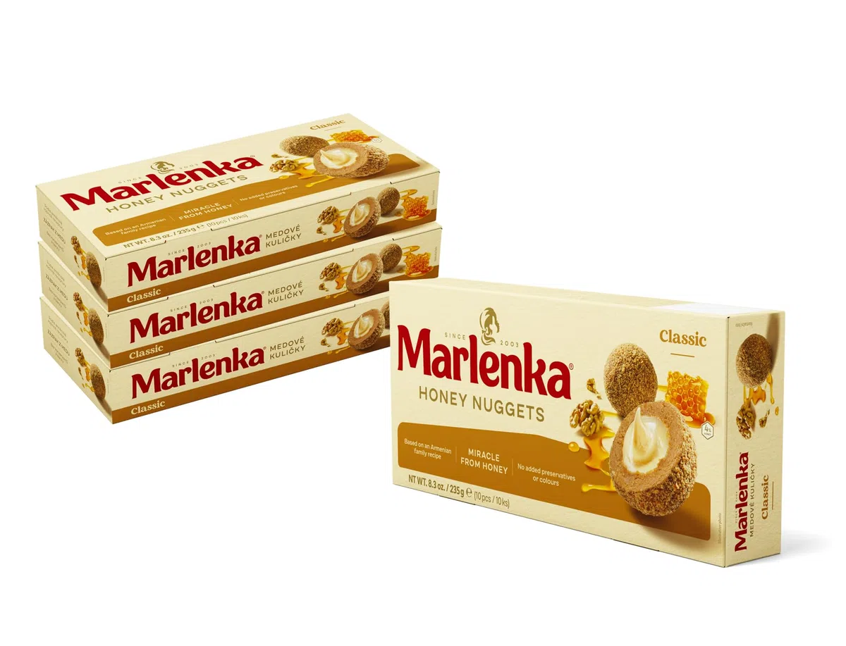 MARLENKA® 4-pack al prezzo di 3 – Palline di miele con noci (4 x 235 g) | Tradizionale dessert ceco | Delizioso snack al miele | Specialità per occasioni speciali