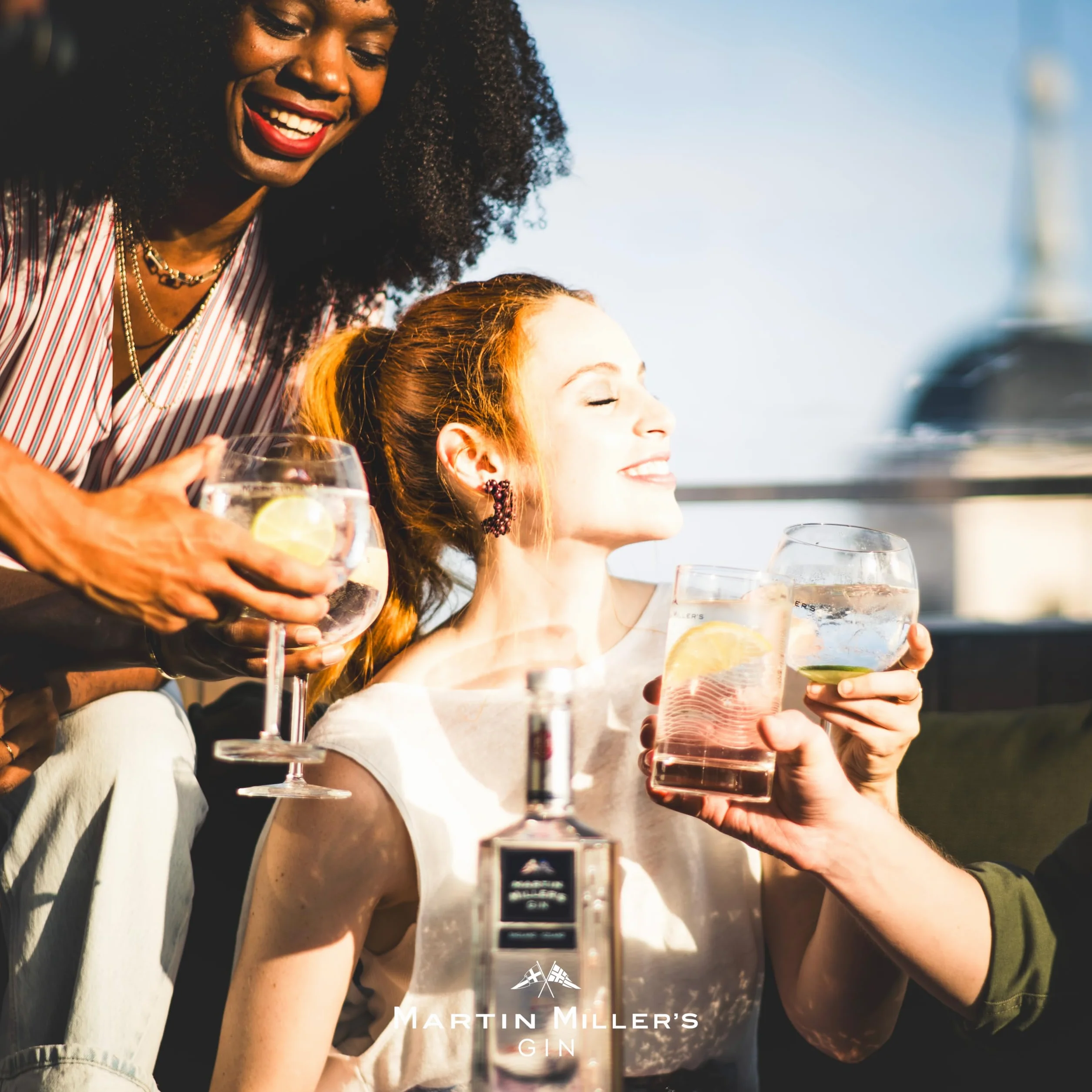 Martin Miller's Gin Original, 700ml, Ideale per Gin Tonic, Note Speziate, Agrumate e di Liquirizia, Premium Gin Inglese, Distillato Miscelato con Acqua di Sorgente Islandese, Idea Regalo, 40% Vol.