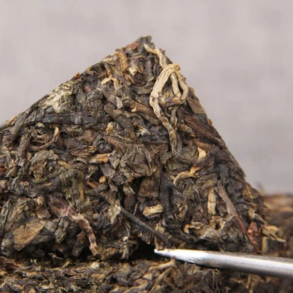 Classico Per La Degustazione - Yunnan Menghai Invecchiato Pu'er Tè Crudo, 250g Premium Grade Tè Mattone
