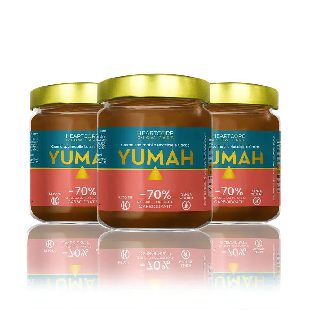 YUMAH - Crema Spalmabile Cioccolato e Nocciole 200g, -70% Carboidrati, Senza Zuccheri, con Eritritolo, Low Carb, Ideale per Dieta Chetogenica, Alto Contenuto Proteico (3 Vasetti)