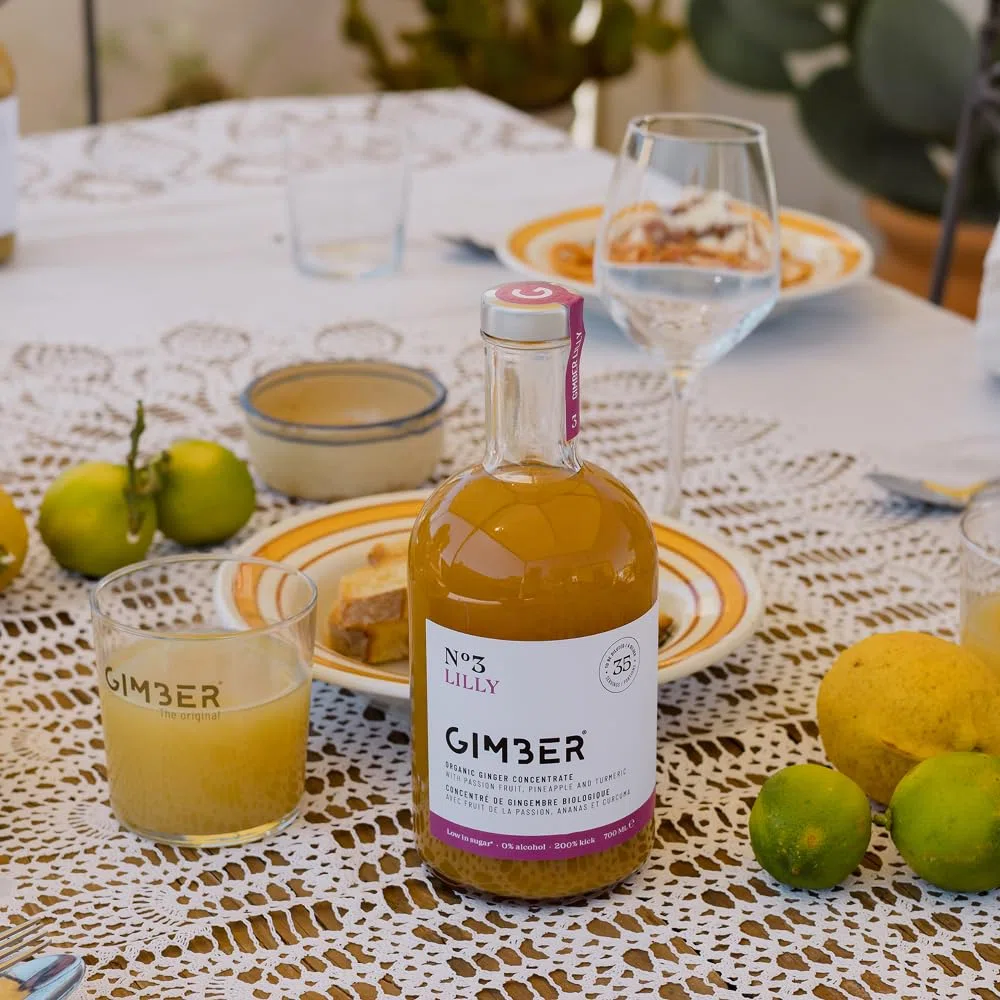 GIMBER N°3 500 ml Lilly – Concentrato di zenzero biologico | Concentrato analcolico di zenzero, frutto della passione, ananas e curcuma | Essenza premium per bevande, cocktail, cocktail e analcolici