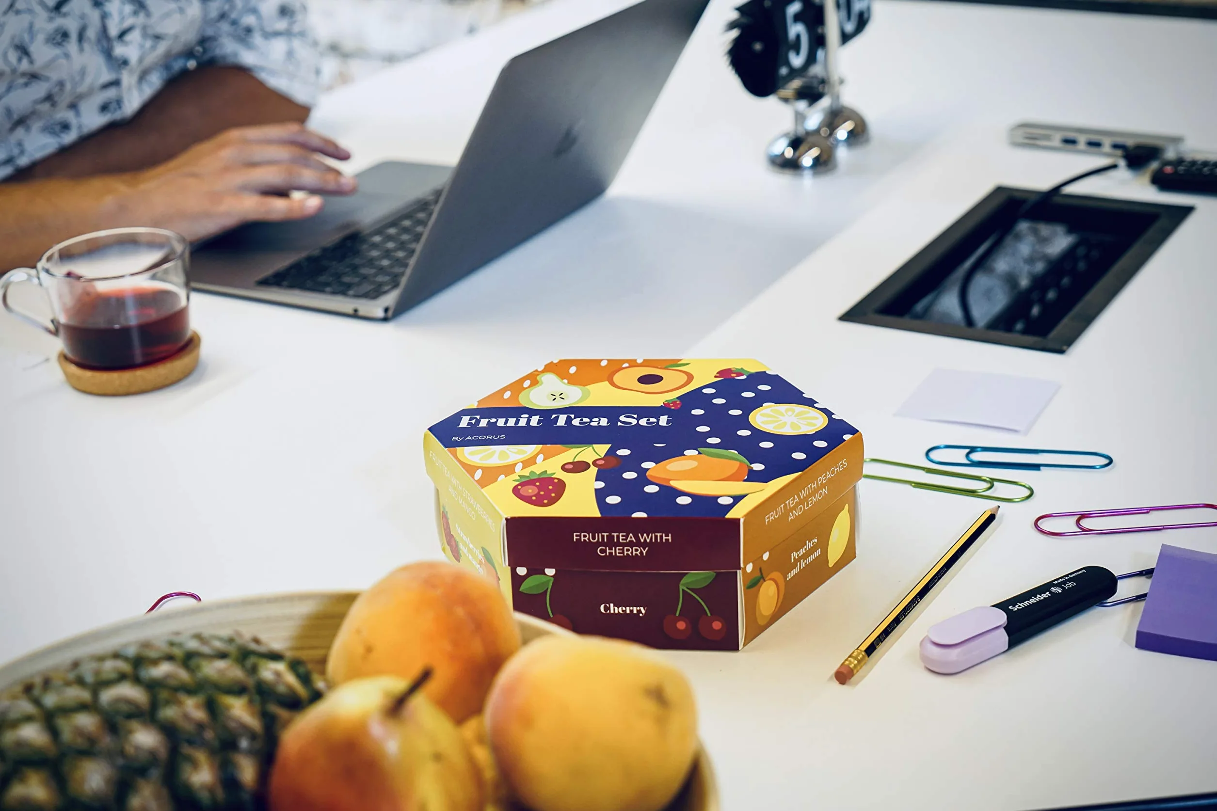 ACORUS Set di Tè alla frutta di lusso | 6 sapori di destinazioni diverse | Set tè regalo | Scatola di selezione grande | Confezioni regalo tè | 60 bustine di tè