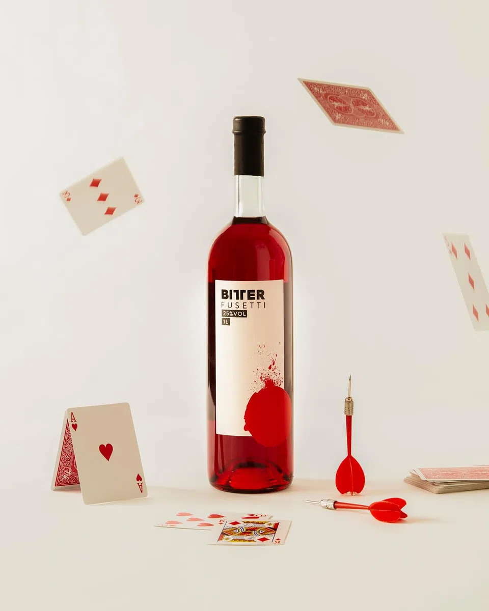 Bitter Fusetti, Aperitivo da Infuso a base di erbe, piante aromatiche, spezie e agrumi, 25% Vol, Bottiglia in Vetro da 1 L