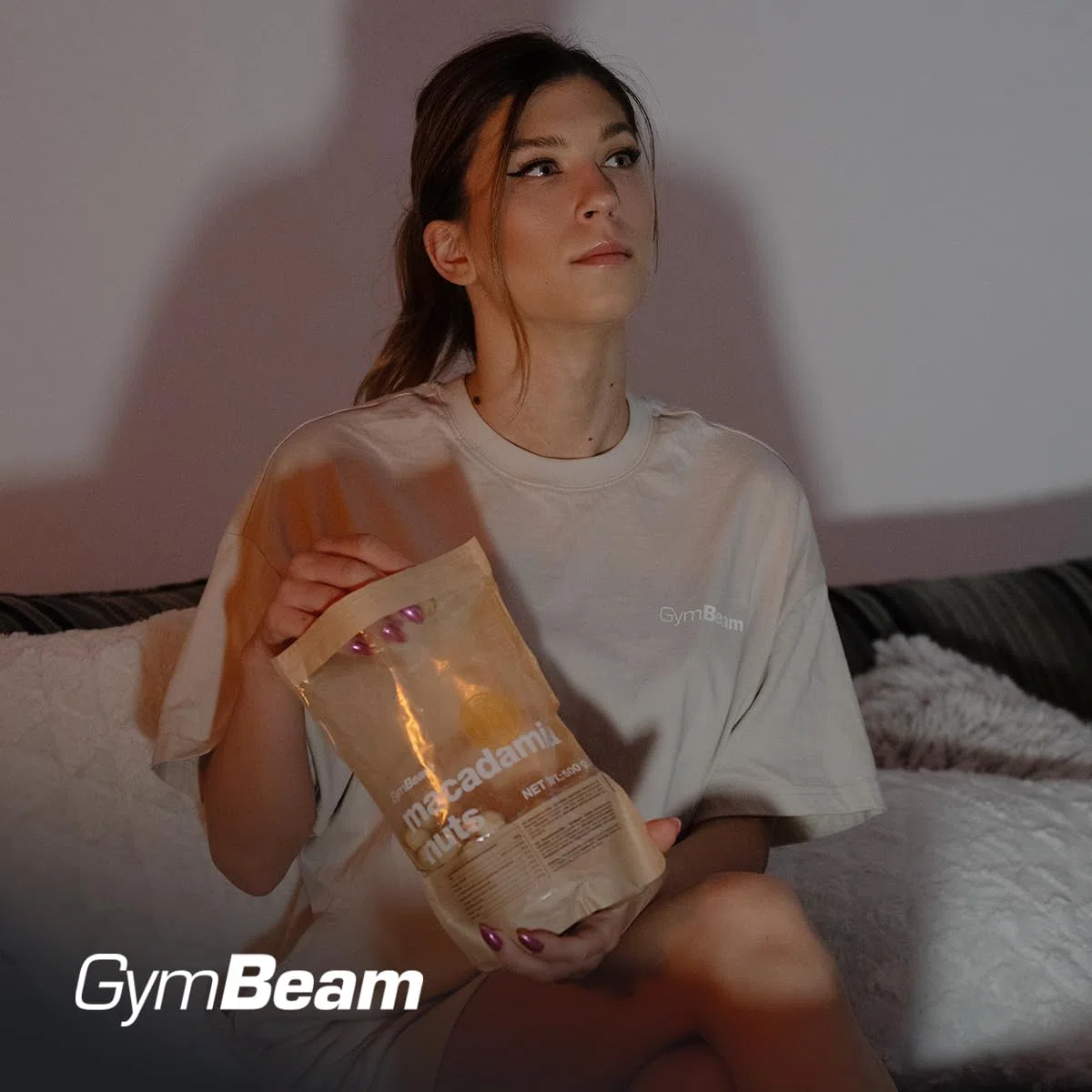 GymBeam Noci di Macadamia Intere 500g, Noci di Macadamia Non Salate dal Sapore Burroso e Croccante, Ricche di Grassi Sani, Prive di Additivi, Ideali per Vegani, Snack Salutare