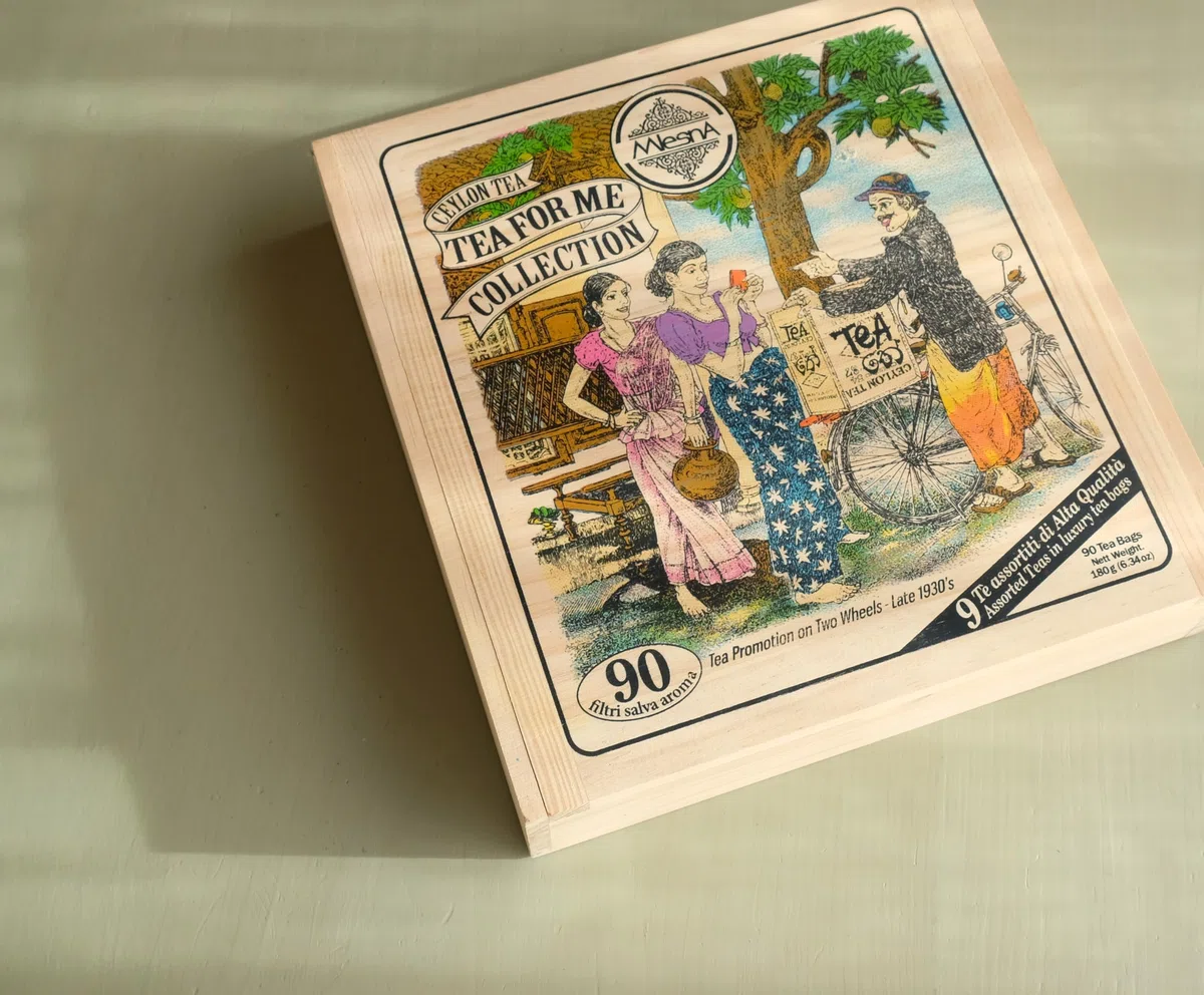 Mlesna Tea for Me Collection, Tè di Ceylon Assortiti, 90 Filtri in Bustine Singole, 9 Varietà, Scatola Regalo in Legno, Tè Puro con Aromi Naturali
