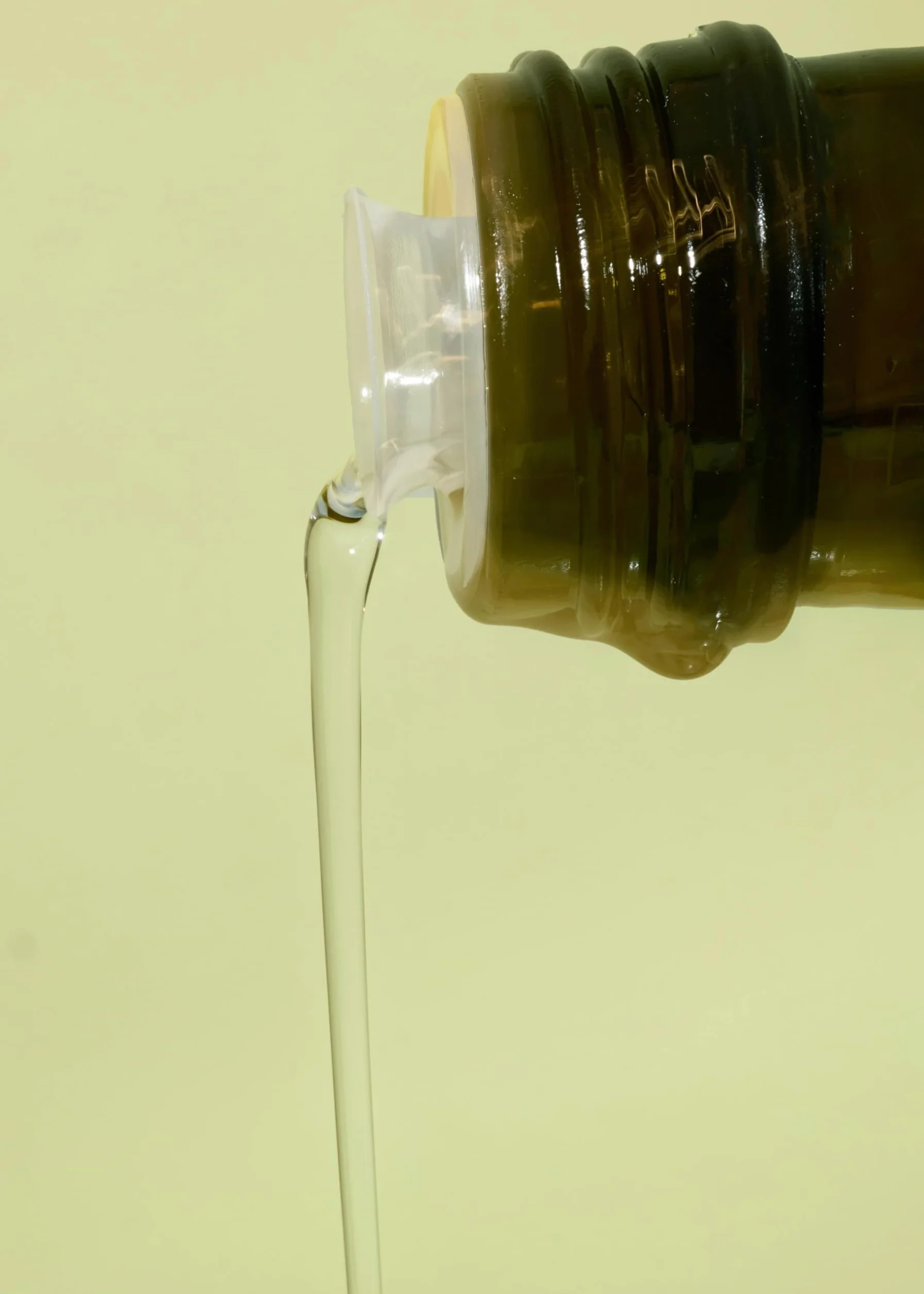 KoRo - Olio MCT C8 bio 500 ml - Ottenuto al 100% da olio di cocco - Contiene acido caprilico puro (C8) - Puramente vegetale