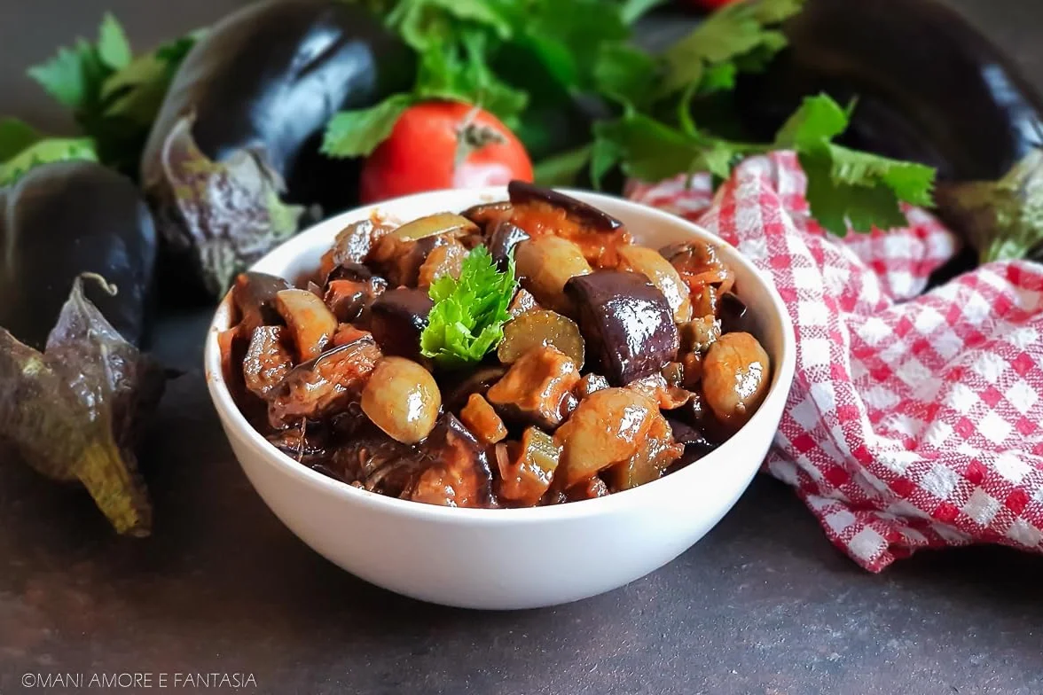CAPONATA DI MELANZANE SICILIANA lattina da 200 gr. F.lli Contorno - Confezione da 15 lattine da 200 gr.cadauna (Tot. 3 Kg,)