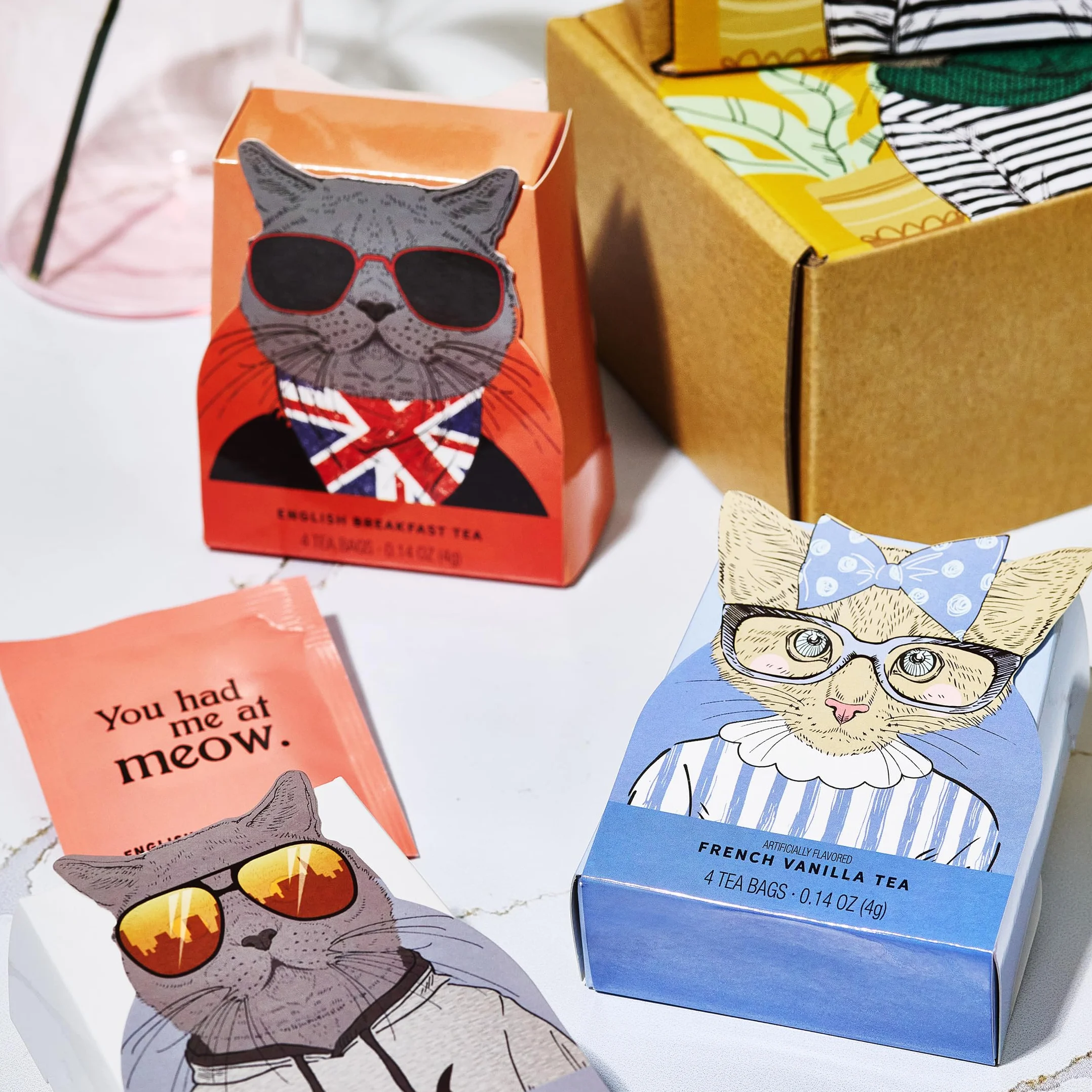 Thoughtfully Gourmet, set regalo per amanti dei gatti, include 24 tè in 6 gusti con elegante arte del gatto e citazioni divertenti per gatti mamme e papà gatto, set da 24